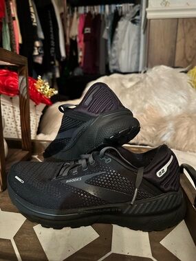 Brooks Men's Adrenaline GTS Running Shoes - Black